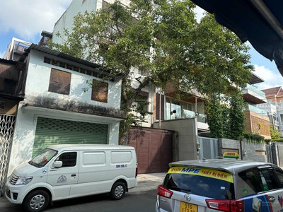 Bán nhà trung tâm quận 11, đường lý thường kiệt 2