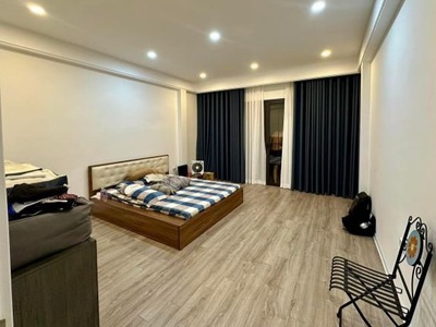 Bán biệt thự sân vườn 3 tầng 2 mặt tiền đường tôn thất đạm 2