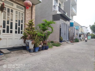 191m2 đất thổ cư, hxh rẻ nhất an phú đông gần đại học nguyễn tất thành chỉ nhỉnh 39tr/m2 1