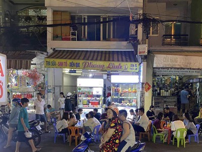 Cần sang nhượng mặt bằng khu ăn vặt thạch lam, tân phú, hồ chí minh. 0