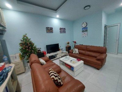Nhà mặt tiền nguyễn trọng tuyển, sầm uất, gần chợ phạm văn hai, gần 90m2, giá nhỉnh 16 tỷ. 2