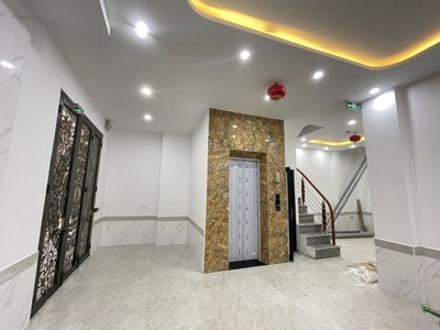 Mặt phố trương định cầm 15 tỷ có ngay 66m, 5 tầng, thang máy, bán nhanh trong ngày. 0