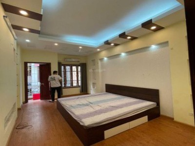 Cho thuê nhà số 84d ngõ 445 nguyễn khang, quận cầu giấy, hà nội. 50m2 ngõ 3.5m 4
