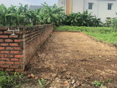 Giá chỉ 10 xxtr  trên m vuông vị  trí đât sát khu công nghiêp nội bài 2