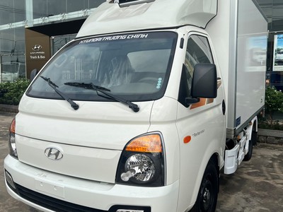 Hyundai Porter 1.5T thùng đông lạnh 1