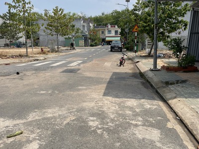 Đất Bàu Bàng - Bình Dương giá 600tr buông sổ 3