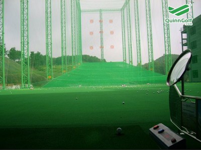 Thi công giăng trụ lưới cho  sân tập golf 2