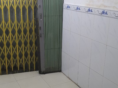 Nhà nguyên căn riêng biệt bà hom quận 6 , 4tr7 , hẽm xe hơi, dien nuco nha nuoc 0