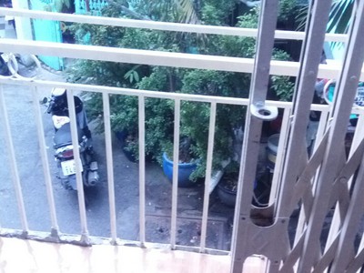 Nhà nguyên căn riêng biệt bà hom quận 6 , 4tr7 , hẽm xe hơi, dien nuco nha nuoc 1