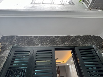 Bán nhà phố định công , 40m x 2 tầng , ô tô đỗ , giá 2 tỷ 200 0