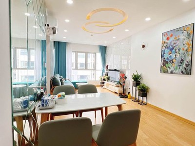 Bán nhanh căn ruby 3pn có sổ hồng, full nt, giá 3.6 tỷ bao hết 3