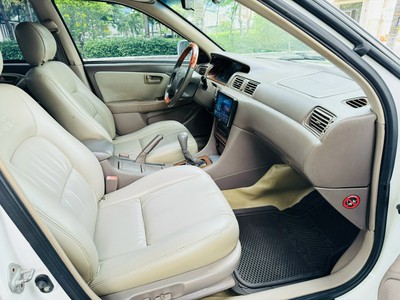 Toyota Camry 2000 - 150000 km 2