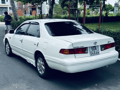 Toyota Camry 2000 - 150000 km 6