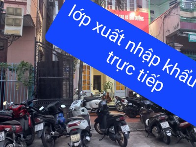 Học chứng chỉ Xuất nhập khẩu - khai hải quan thực tế tại Đà Nẵng 0