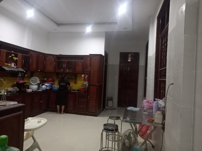 27 Bán nhà 2 tầng mặt tiền trục chính Hòa Phước 2.xx tỷ gần cụm trường học, nhà mới xách valy vào ở 1