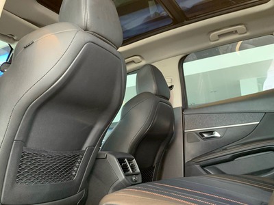 PEUGEOT 3008 Premium , giá xe : 989.000.000 7