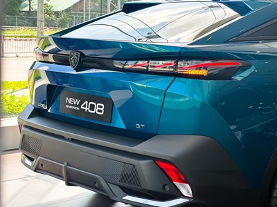Peugeot 408 - Mẫu Xe Suv Coupe Phong Cách Thể Thao Cá Tính 7
