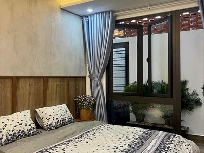 Bán Nhà Đường Ngô Thị Nhậm Nhà đẹp mới 3 tầng 1