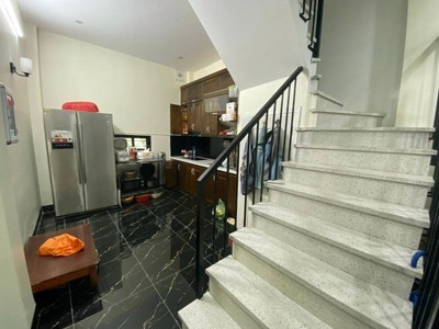Bán nhà Lạc Long Quân, Cầu Giấy. 31mx4  MT 4m  giá 5.7 tỷ 2
