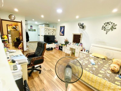 Bán biệt thự lê văn sỹ quận 3 5tầng 2 mặt tiền chỉ 46.5 tỷ - khu vip 1