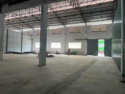 Cho thuê nhà kho diện tích 690m2 sẵn điện 3 pha - giá chỉ 30 triệu - gần TTTP Đà Nẵng 0