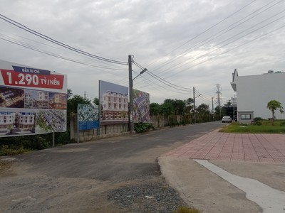Nhà mặt tiền QL1A - Cơ hội đầu tư không thể bỏ qua 3