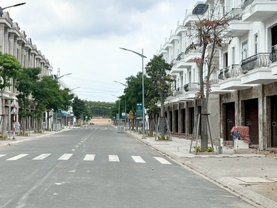 Nhà Phố Thương Mại Liền Kề Đẳng Cấp 3