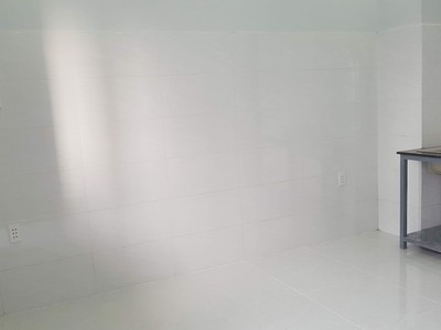 Phòng Cho Thuê - Lầu 2 Mới Xây - Có Ban Công - Diện Tích 24M2 XVNT HÀNG XANH 0