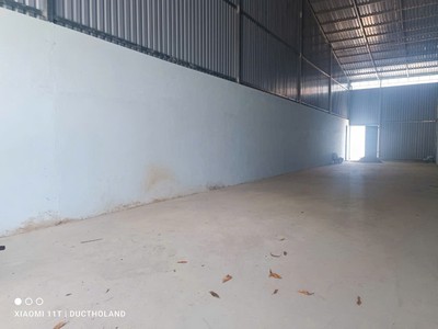 Bán đất tặng kho xưởng 210m2 hxt gần mặt tiền thạnh lộc, gần hà huy giáp nhỉnh 27tr/m2 1