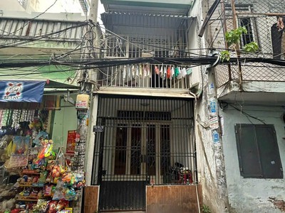 Bán nhà sổ hồng riêng hẻm 30 lâm văn bền quận 7 - 2.8m - nở hậu 3m x 14m - 3tỷ500 0