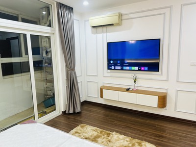 Chính chủ bán gấp căn chung cư diện tích 159m2  sổ đỏ chính chủ 2