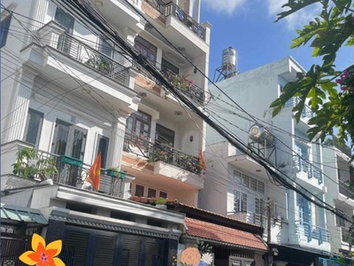 Giảm khủng 700tr. mặt tiền 5 tầng khu vip q12- giáp tân bình- gò vấp chỉ còn 8,9tỷ 0