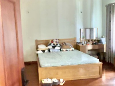 Bán nhà lạc trung, 86m2, 4 tầng, mặt tiền 8m, 29 tỷ, vỉa hè rộng, ô tô tránh, kd đỉnh 2