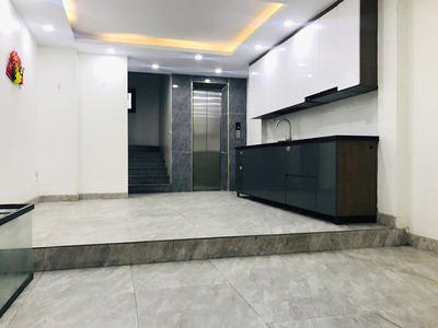 Chính chủ bán 35m2 nhà 6 tầng, cầu thang máy, cách 30m ra đường ô tô đỗ tại Tổ 1 Phúc Lợi 0