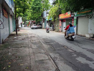 Cho thuê mặt bằng 70m2. đường phan bá vành 2