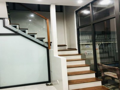 Cho thuê cửa hàng, văn phòng tại ngõ 180 đình thôn, mỹ đình 1, nam từ liêm 3