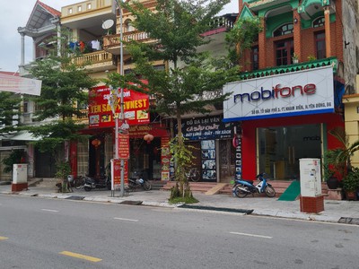 Bán nhà 2 tầng , trục chính thị trấn neo. 149m2, mt 4.8m. giá 4.9 ỷ 4
