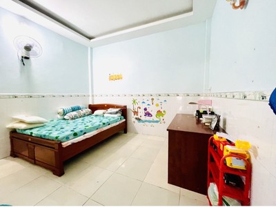 Bán nhà nguyễn sơn 4x23m 3 tầng hẻm xe hơi 6 tỷ 3 thương lượng 2
