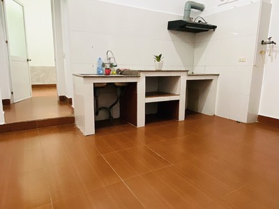 Cần Bán nhà 1,5 tầng sạch đẹp ko chút lỗi nhỏ ngõ phố khu 2 phường Hải Tân . 4