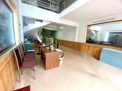 Cho thuê nhà gần chợ Tổng Vĩnh Yên, Vĩnh phúc. 4 ngủ Giá 7 triệu/ tháng 0