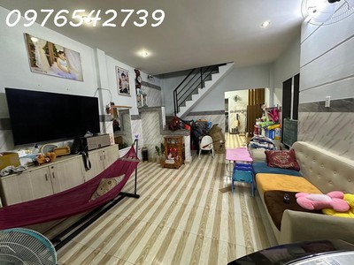 Bán gấp nhà, huỳnh thị hai, kp9, tân chánh hiệp, hẻm xe hơi đỗ cửa, 72m2, 3.8 tỷ tl 2