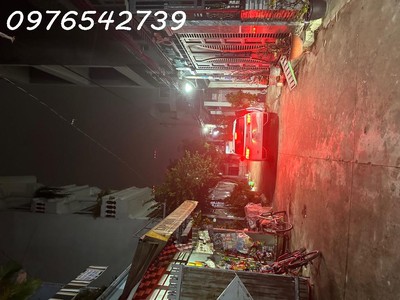 Bán gấp nhà, huỳnh thị hai, kp9, tân chánh hiệp, hẻm xe hơi đỗ cửa, 72m2, 3.8 tỷ tl 0