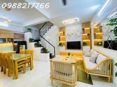 Bán nhà mỹ đình - nhà dân xây - khung cột chắc chắn - 52m2 diện tích - trung tâm mỹ đình - giá 6 tỷ 1
