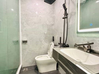 - nhà mới ở ngay phun nội thất -trung tâm đống đa  -liên hệ: 083 2865 116 4