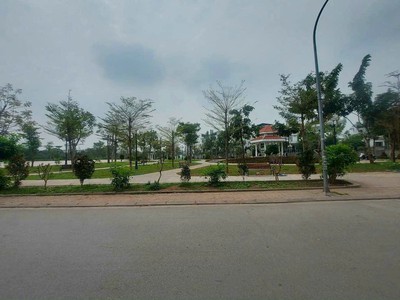 Siêu hiếm - 45m đất vàng - ngọc thụy - mt 4,8m - phân lô - ngõ ô tô thông 4 ngả - 7 chỗ chạy quanh 2