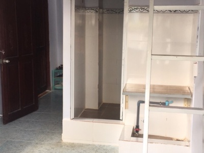 Cho thuê phòng trọ có gác lửng tại 20 Trần Bình Trọng, P5, chỉ từ 2.5 triệu 2