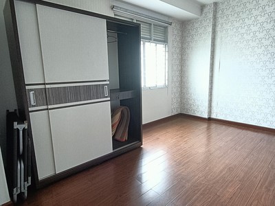 CHo thuê CHCC 109 NGuyễn Biểu, Q5, 2Pn, 1WC NT có máy lạnh, máy giặt 4