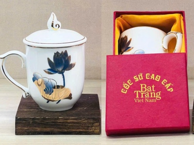 Nhận sản xuất ly sứ, ấm sứ, quà tặng gốm sứ 4