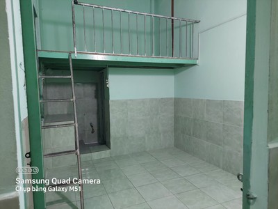 Cần cho thuê nhà trọ /  mặt bằng kinh doanh phía trước 0