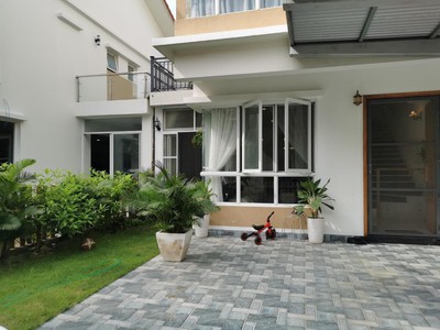 Cho thuê biệt thự eco xuân diện tích 150 m2 5 phòng ngủ có khu bbq riêng giá 18.9 triệu 0